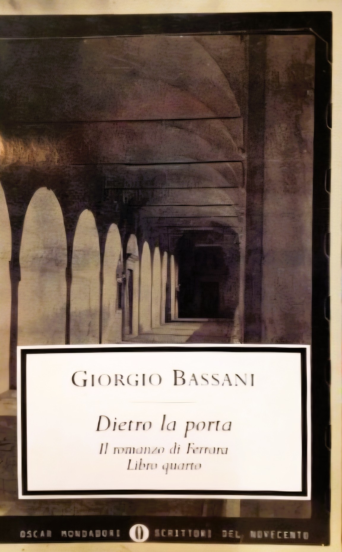 Dietro la porta