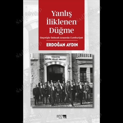 Yanlış İliklenen Düğme (Paperback)