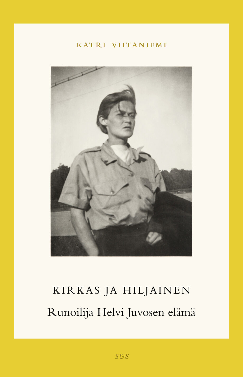 Kirkas ja hiljainen - Runoilija Helvi Juvosen elämä (Hardcover)
