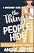 A Bridesmaid’s Guide to the Things People Hide (Emelia Walsh Cozy Mysteries #2)