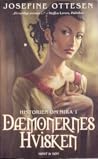 Dæmonernes Hvisken by Josefine Ottesen