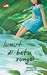 Lumut di Batu Sungai