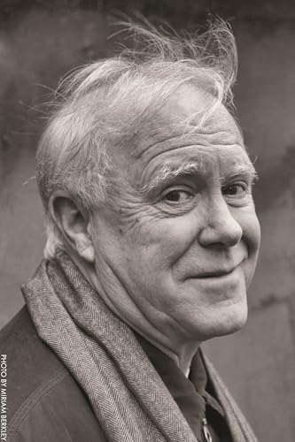 A Third Commonness: Essays on Poetry, Poetics, and the Natural World (Paperback)