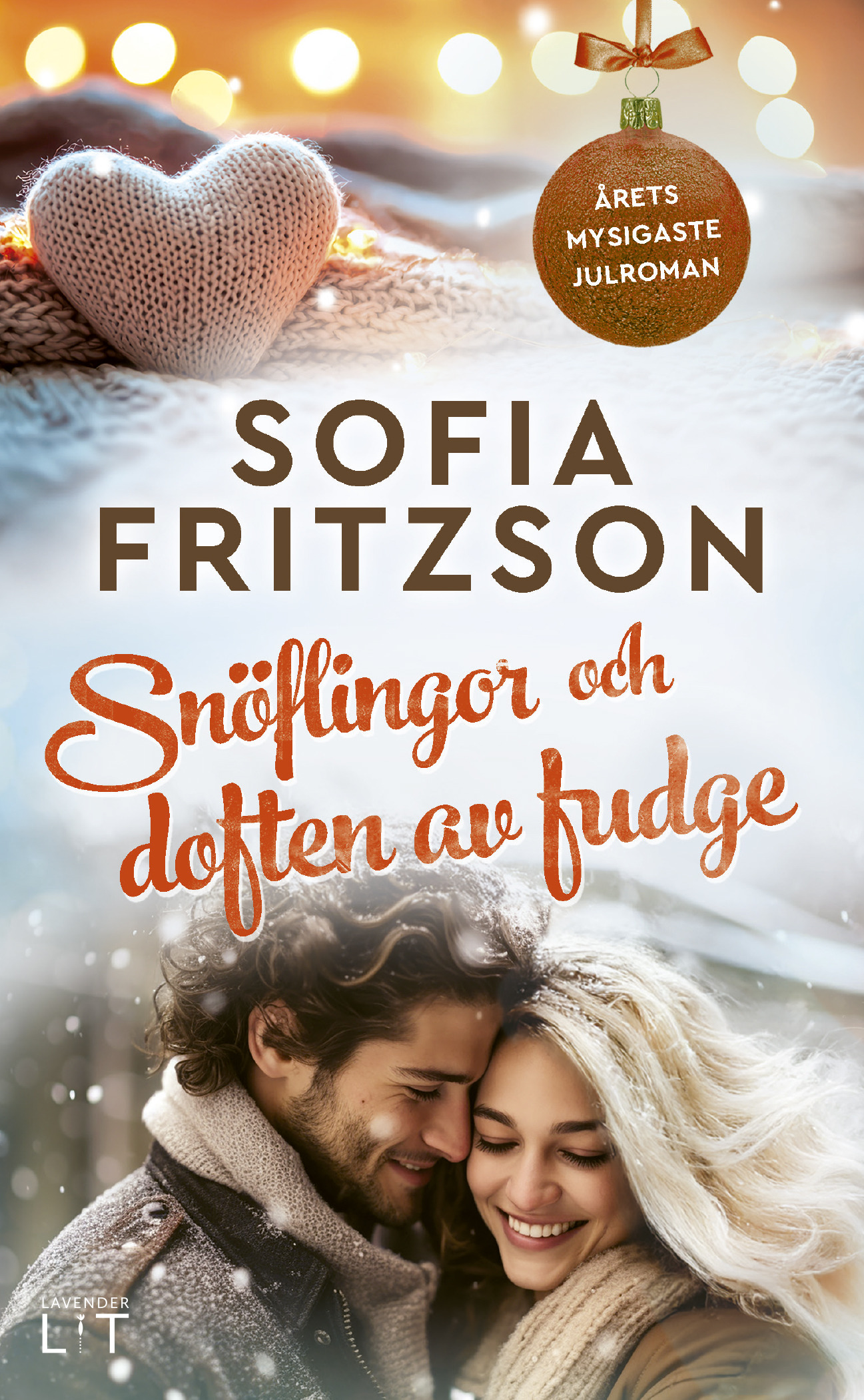 Snöflingor och doften av fudge (Systrarna Ljung, #5)