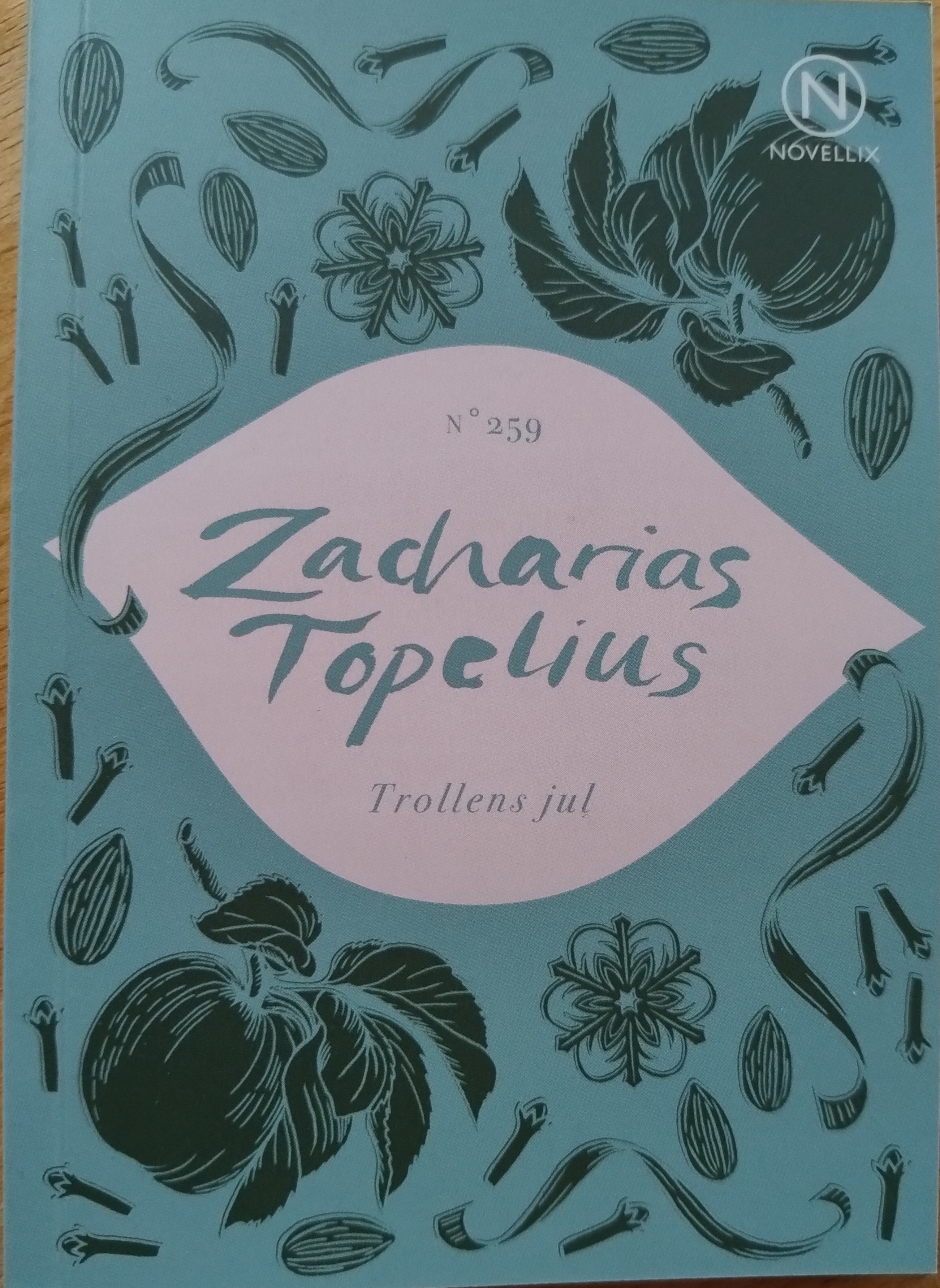 Trollens jul (Paperback)