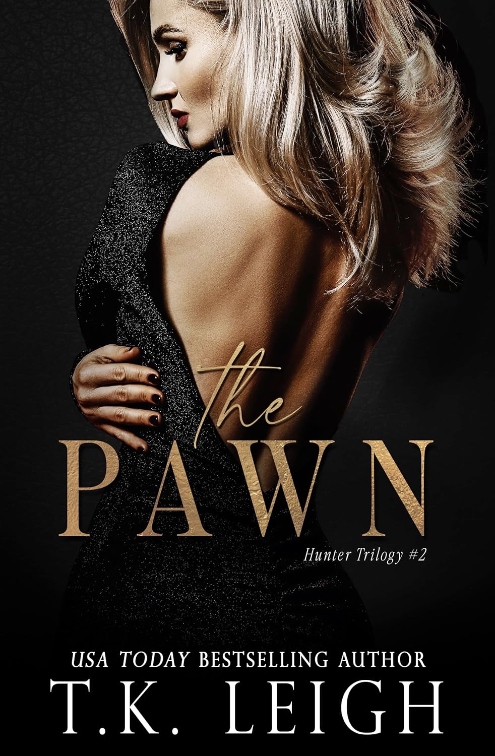 The Pawn (Hunter Trilogy #2)