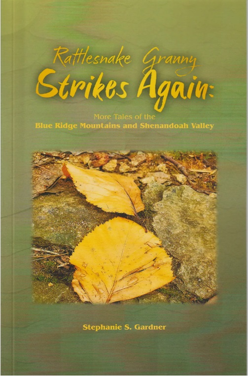 Rattlesnake Granny Strikes Again (Rattlesnake Granny, #2)