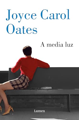 A media luz (Spanish Edition)
