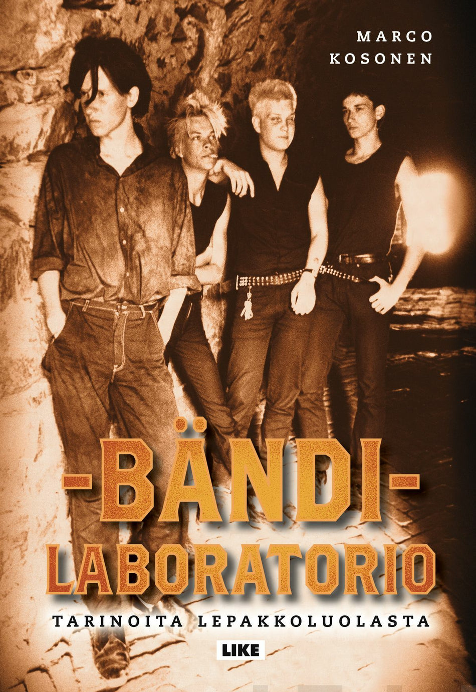 Bändilaboratorio - Tarinoita Lepakkoluolasta