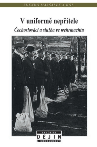 V uniformě nepřítele (Paperback)