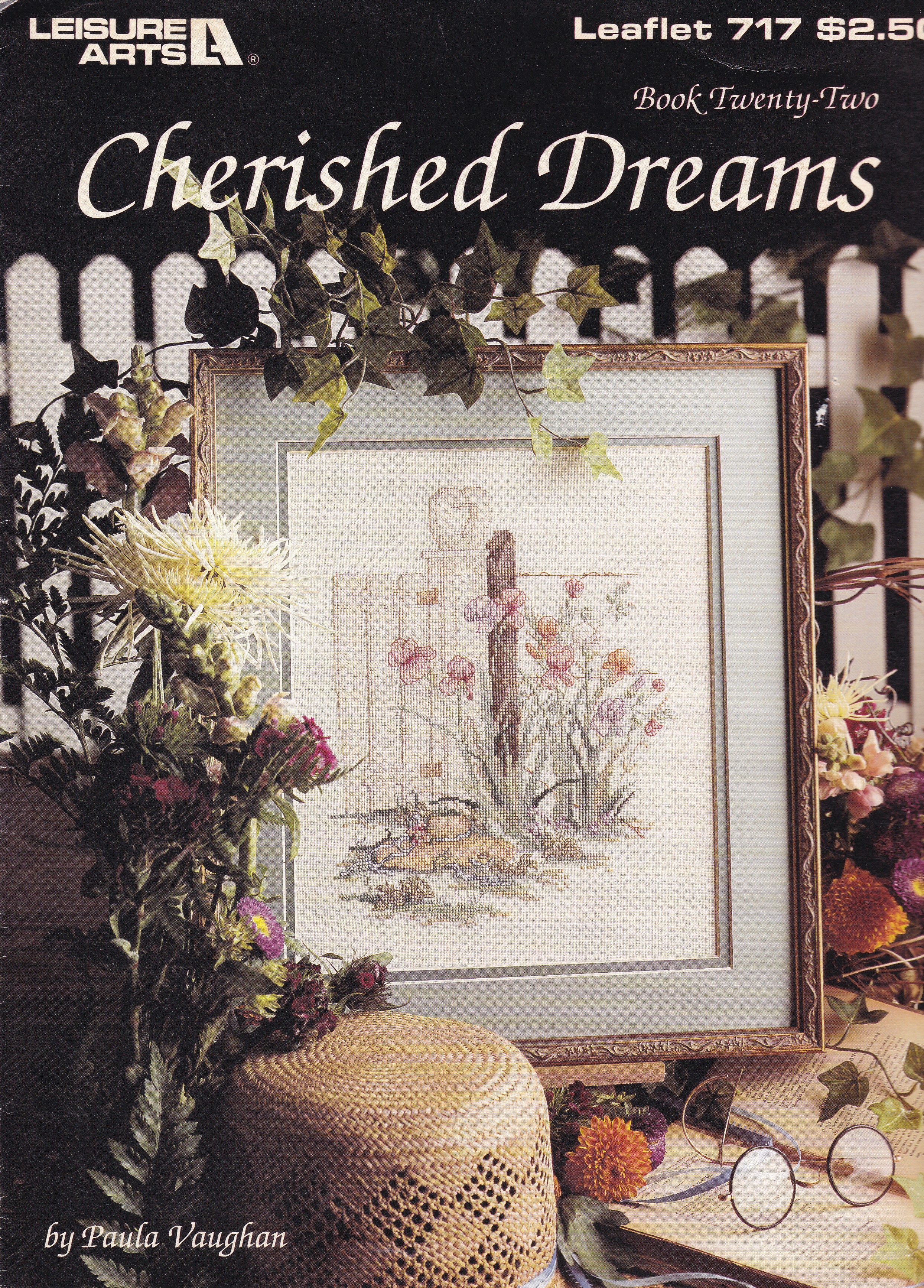 Cherished Dreams Leasure Arts Book 22 (Leaflet 717)