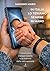 IN ITALIA LO TENIAMO SEMPRE IN MANO: Il telefonino indispensabile e la tirannia della connessione (Italian Edition)