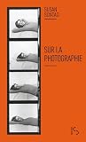 Sur la photographie