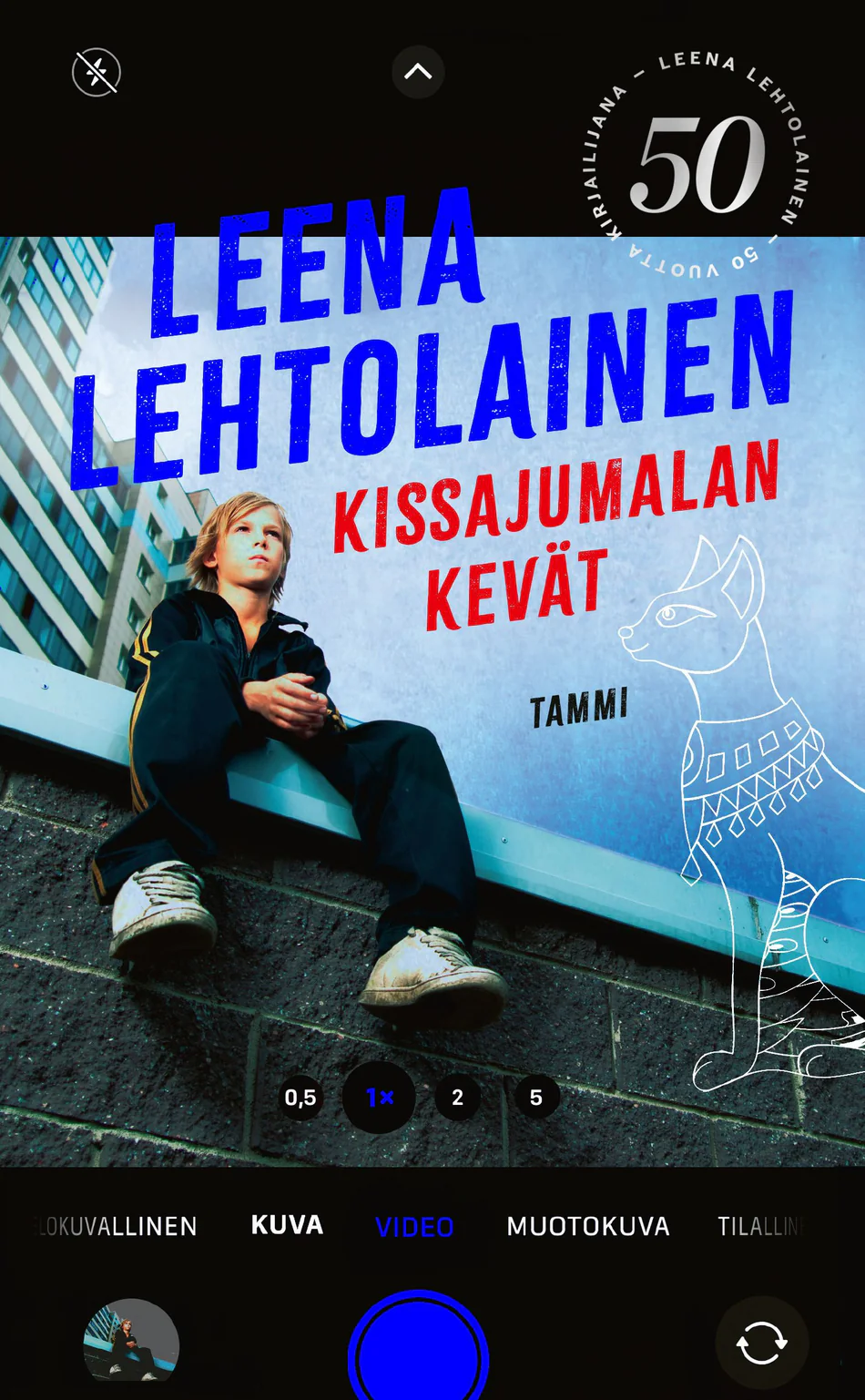 Kissajumalan kevät (Hardcover)