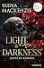 Light in Darkness: Opposites attract in dieser fesselnden Dark Romance (Lords of Revenge 1) (German Edition)