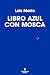 Libro azul con mosca