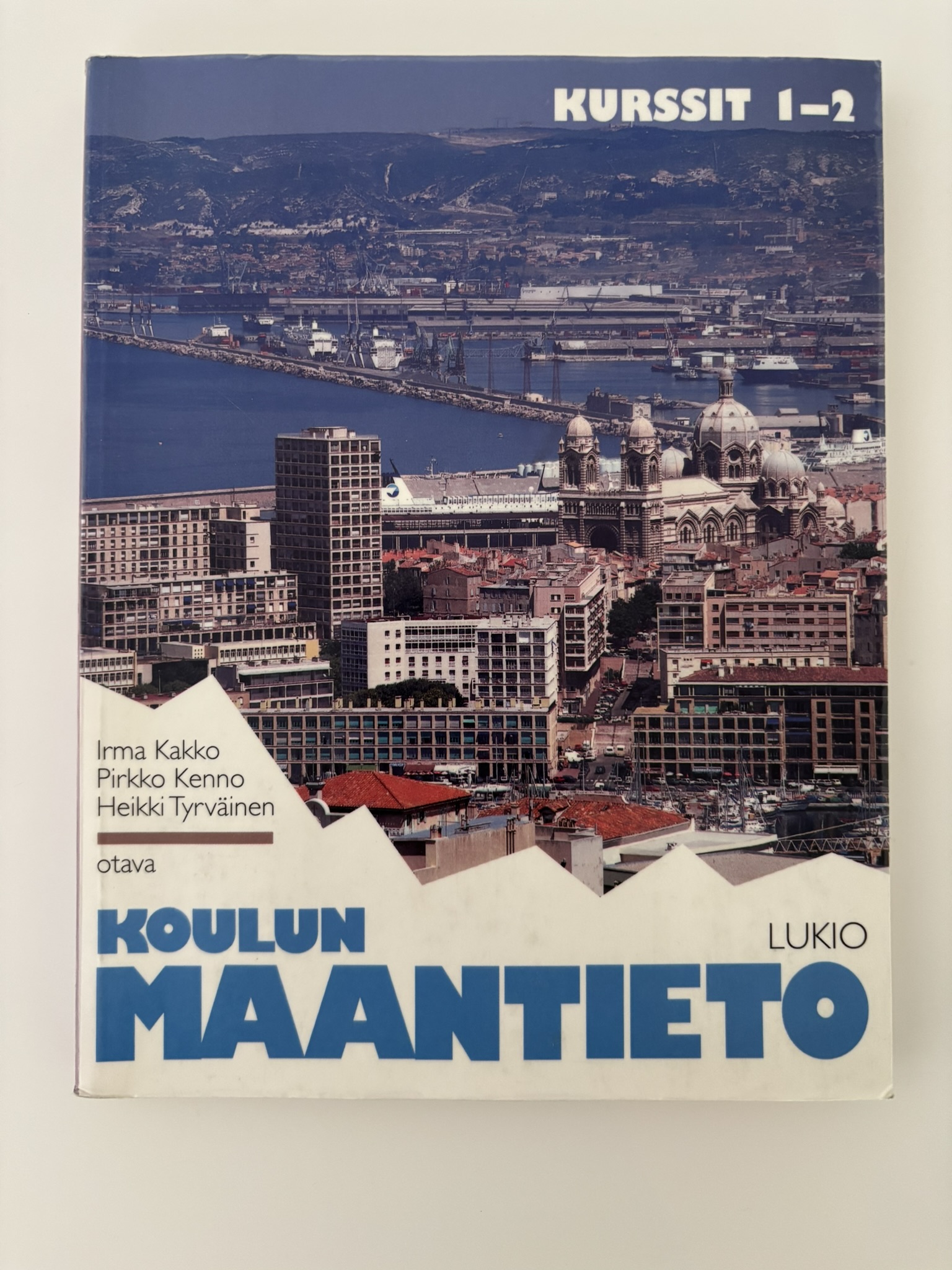 Koulun maantieto : lukio. Kurssit 1-2