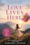 Love Lives Here (...