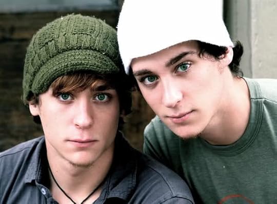 Image and video hosting by TinyPic