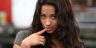 Shay Mitchell photo: banner2.jpg