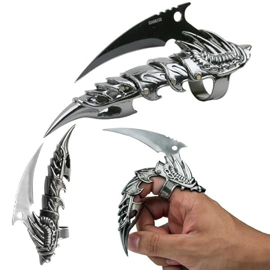 finger claw Pictures, Images and Photos