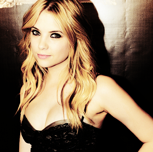  photo AshleyBenson4_zpsf6a2fae4.png