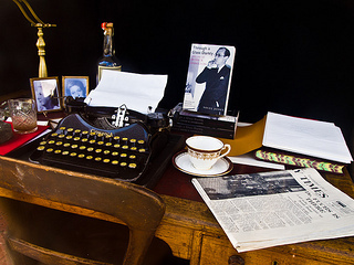 Patrick Hamilton window display @ Waterstones, Brighton