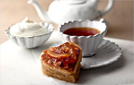 tea and crumpets photo: Heart-shaped Crumpets and Hot Tea 02appe-span-articleLarge-v2.jpg