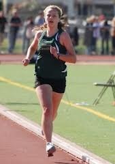 photo girlrunningontrack_zps0f5cf1eb.jpg