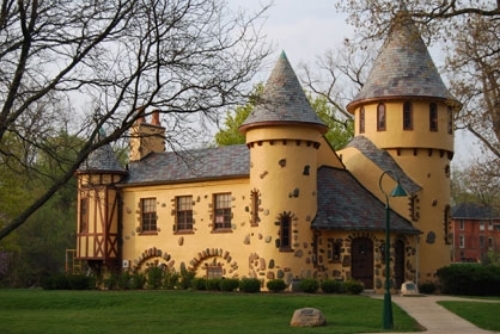  photo CurwoodCastle_zpsd016b94a.jpg