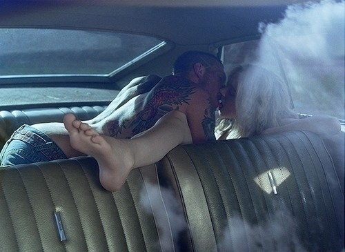 backseat-car-couple-kiss-kissing-sex-Favim.com-59153_large