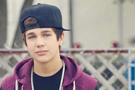  photo Austin-Mahone-4x6-9-21-13.jpg