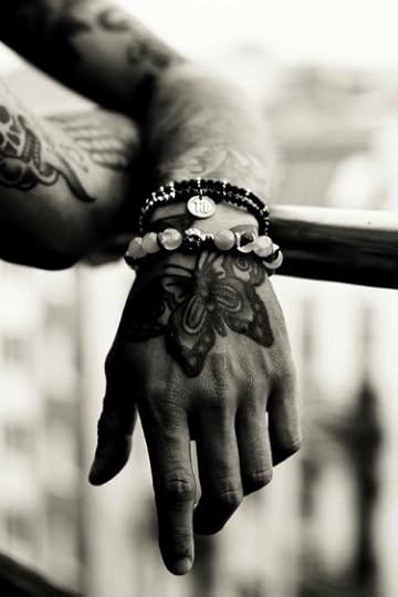  photo c7085c6fc293651f140493bffeb7c4eb-1.jpg