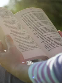 reading photo: reading reading.jpg