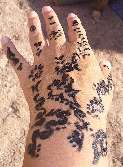 henna hand 1_blog