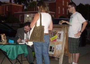 signing 3