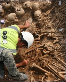 The burial pit (Copyright: Oxford Archaeology)