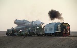 Expedition 21 Soyuz Rollout