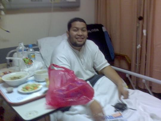 inilah dia Abdullah Mujahid, dua pupu saya..., doakan dia dan isterinya
