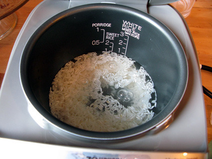 riceinthecookerprecooking