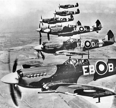 Google Image Result for http://upload.wikimedia.org/wikipedia/commons/c/ca/Supermarine_Spitfire_F_Mk_XIIs_of_41_Sqn.jpg