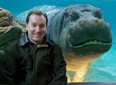 Hippo Photobomb