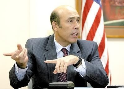 Image: U.S. Ambassador to Honduras, Hugo Lllorens