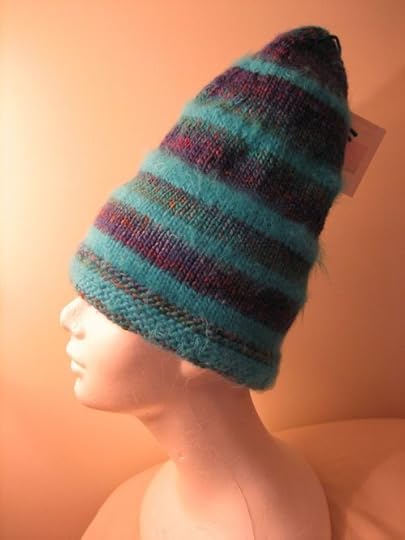 Nefertiti's Hat by Psekeo Design