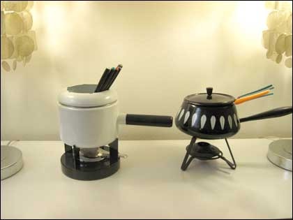 fondue-pots.jpg