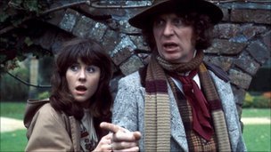 52263674 001024267 2 Doctor Who actress Elisabeth Sladen Sarah Jane Smith dies