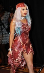 Lady Gaga wears her controversial meat dress, ...