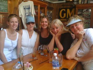 Heather, Piks, Jane, Teresa, and Shannon Key West