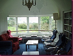 ty newydd library