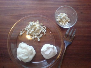 Simple Blue Cheese Salad Dressing - ingredients